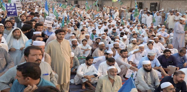 Hafiz Naeem, JI sit-in