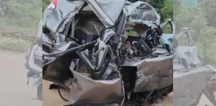 car crashes, Hyderabad, Teen dead in accident