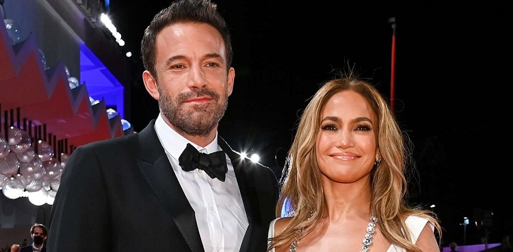 Jennifer Lopez is 'not looking for no man' after Ben Affleck divorce