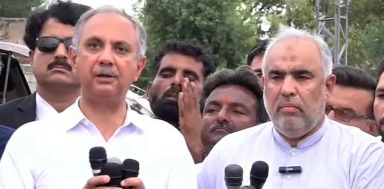 Omar Ayub, Asad Qaiser, Zain Qureshi, PHC,