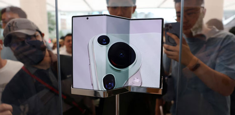 Huawei Mate XT steals spotlight from Apple iPhone 16