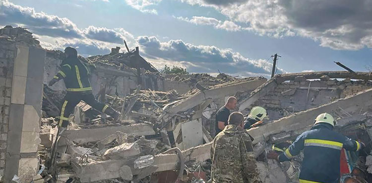 Russian strike kills 51 in Ukrainian city