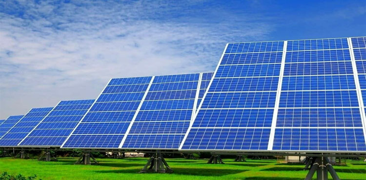 Pakistan's solar imports, 32000 MW generation capacity, tax on solar panel imports