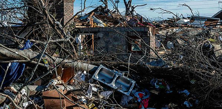 Australia, wild weather, woman dead, Australia without power
