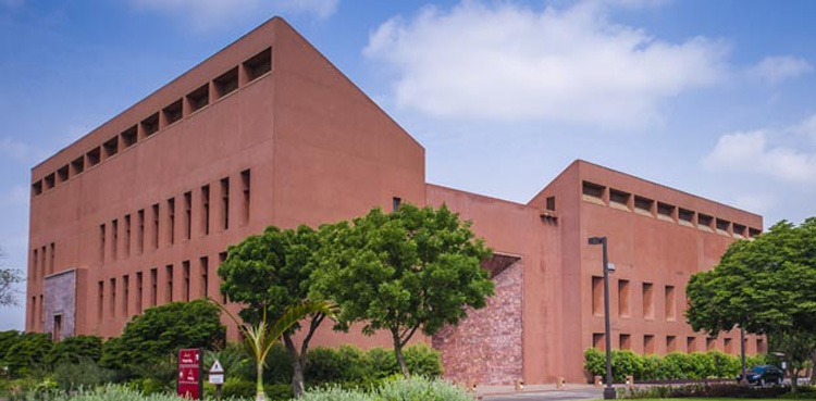 AKUH, Aga Khan University Hospital, 3D-Printed PEEK implant ,