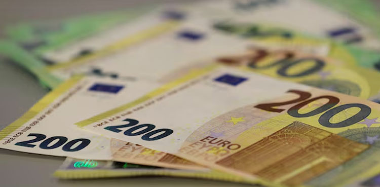 Bulgaria, green light, adopt euro in 2026