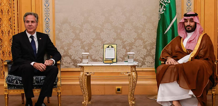 Saudi Arabia pursuit of US defence treaty and Trump factor