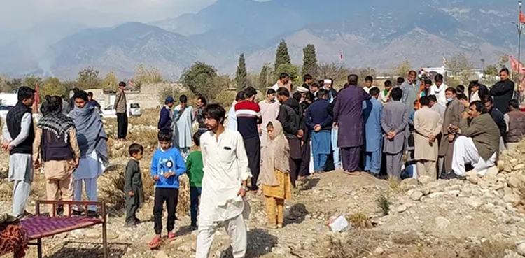 Kurram, Protest sit-in, highway still closed