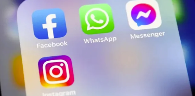 meta services, Instagram, Facebook, WhatsApp, Insta down, down detector,