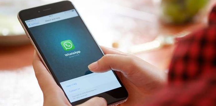 Whatsapp, Human chat support, feature