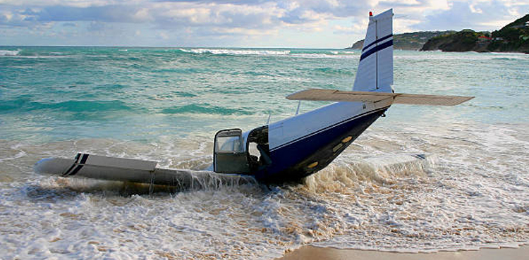 Pakistani female, pilot, plane crash