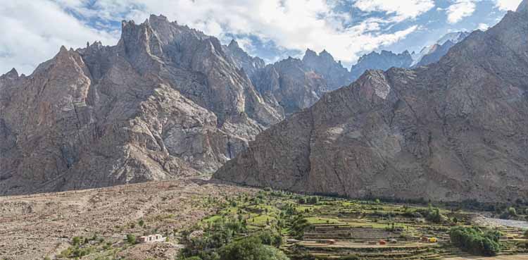 Pakistan, Financial Times, best destinations in 2025