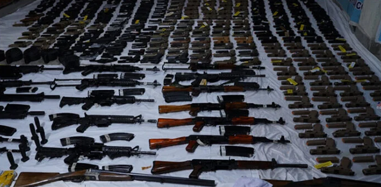 Islamabad, KhybderPakhtunkhwa, Weapons