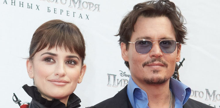 Johnny Depp, Penélope Cruz, Madelyn Cline, Day Drinker