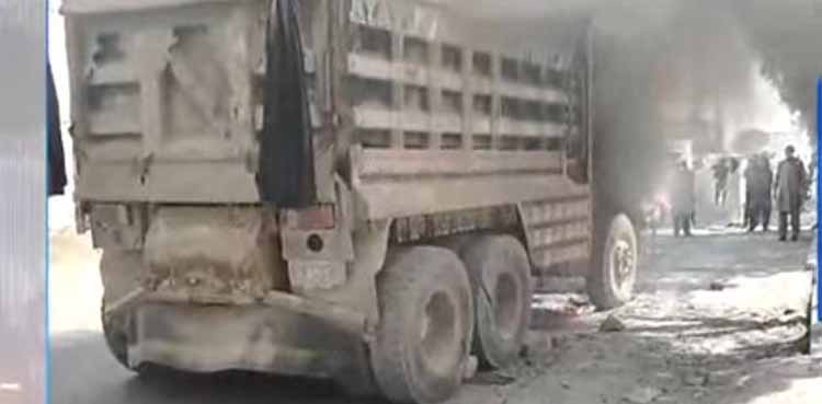 Dumper Karachi overturns two die