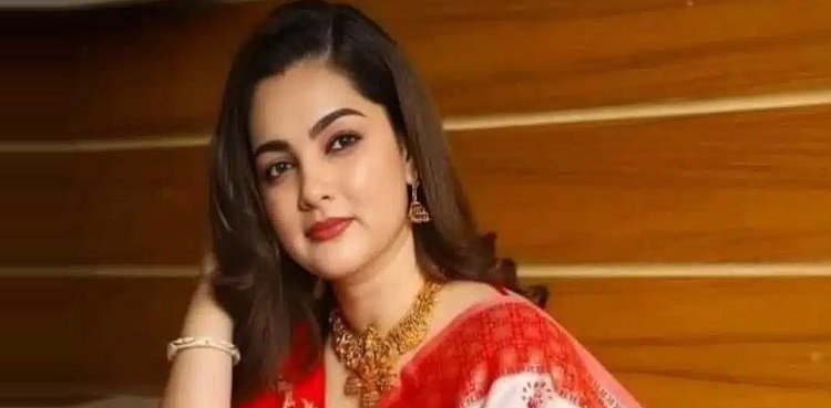 Mamta Kulkarni reveals shocking financial crisis