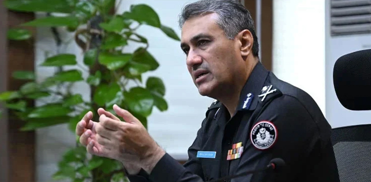 Karachi traffic courts, heavy fines, IGP Sindh