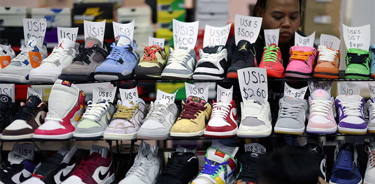 Nike to post worst revenue fall in 5 years