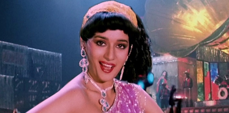 Madhuri Dixit wants THIS star kid to recreate 'Ek Do Teen'