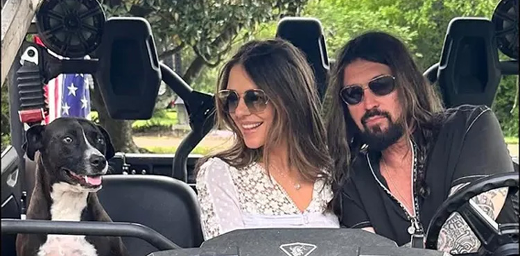 Elizabeth Hurley, Billy Ray Cyrus