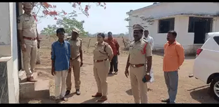 Schoolchildren-poison-India