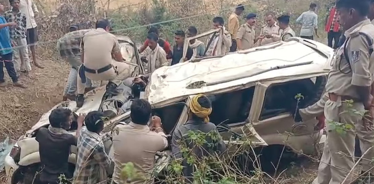viral, Jabalpur accident, Madhya Pradesh road accident, SUV crash