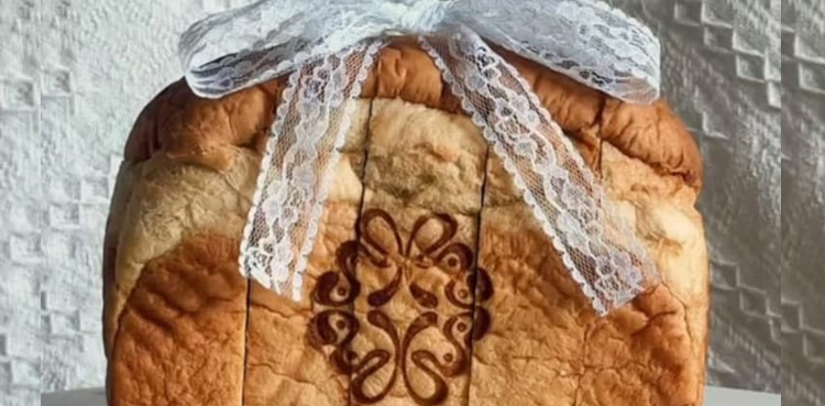 Wedding Invitation, bread, loaf