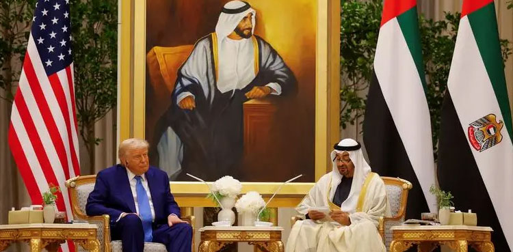Donald-Trump,-UAE,-Etihad