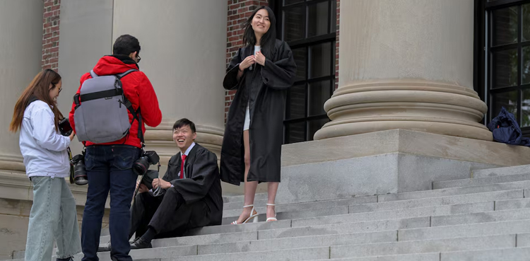 Harvard-Trump , Harvard, Donald Trump, canceled funding