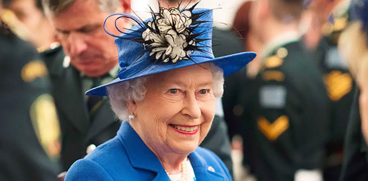 Royal Family, Princess Eugenie, Queen Elizabeth,