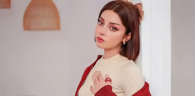 Alizeh Shah reacts to relentless criticism on her wardrobe choices