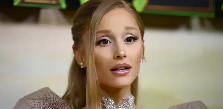 Ariana Grande, Robert De Niro, Ben Stiller, Meet the Parents 4