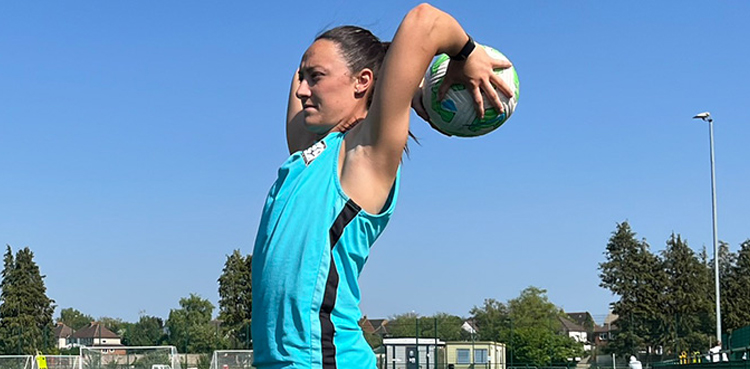 Megan Campbell, Guinness World Record, Longest Throw-In