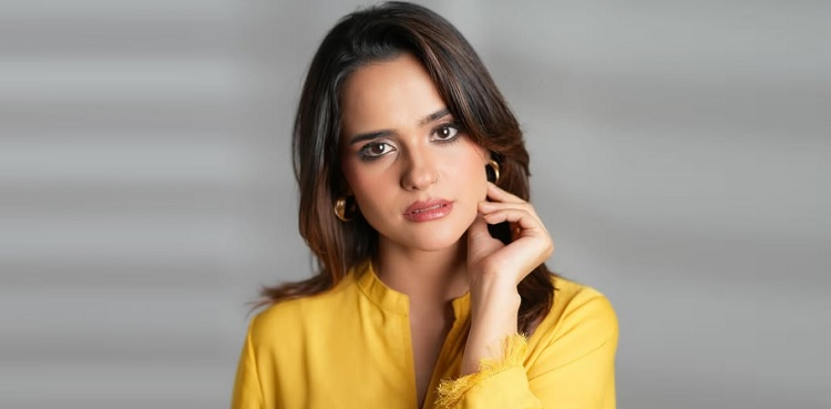 Rabya Kulsoom calls for ban on artists' cross-border collaborations