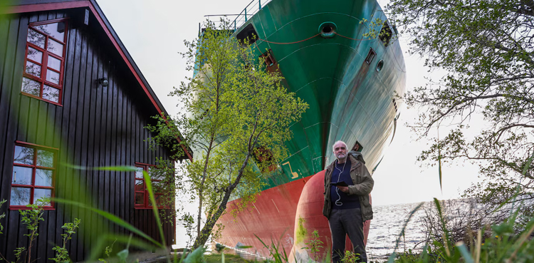 Norwegian cargo ship, Trondheim Fjord, ship grounding, maritime accident