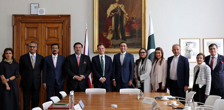 Bilawal-Bhutto-Zardari,-dialogue,-Pakistan,-India,-UK