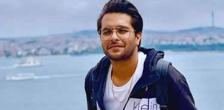 Pakistani singer, Asim Azhar, Merub Ali, actor