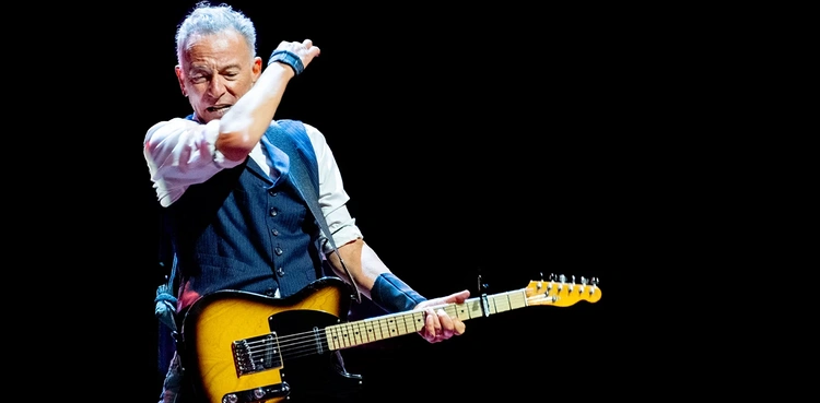 Jeremy Allen White, Bruce Springsteen, box set, Springsteen: Deliver Me From Nowhere