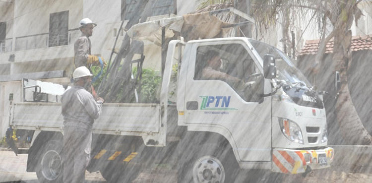 K-Electric monsoon operations, Karachi power outage, Karachi rain safety, KE field teams, Karachi monsoon power restoration, K-Electric safety measures, KE rain response, Karachi electricity outage