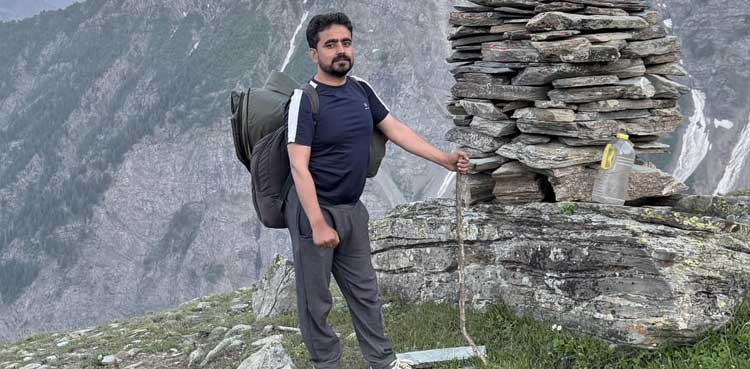 Yawar Abbas, Pak Army, airlifts, body, Nagar