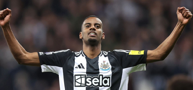 Liverpool to make one last attempt to sign Isak: report