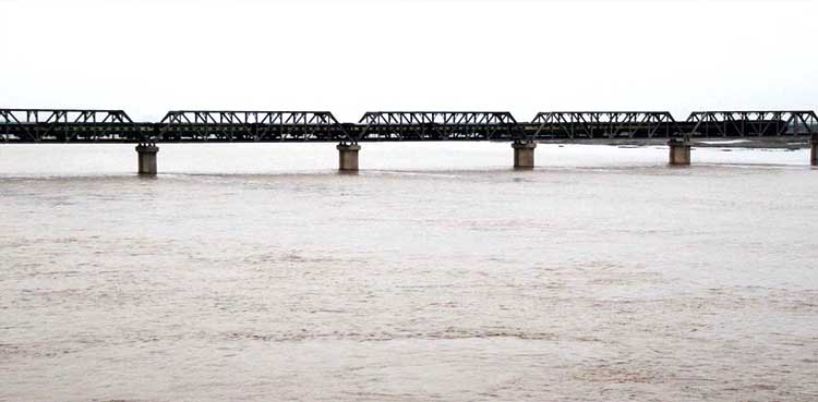High flood in Chenab, Ravi, Sutlej expected  in 48 hours