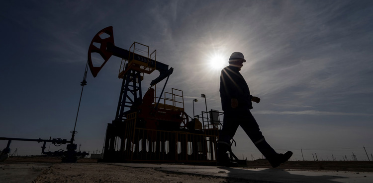 Pakistan, Oil reserves
