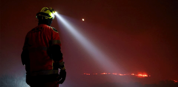 Spain battles 20 major wildfires amid scorching heat, deploys more troops