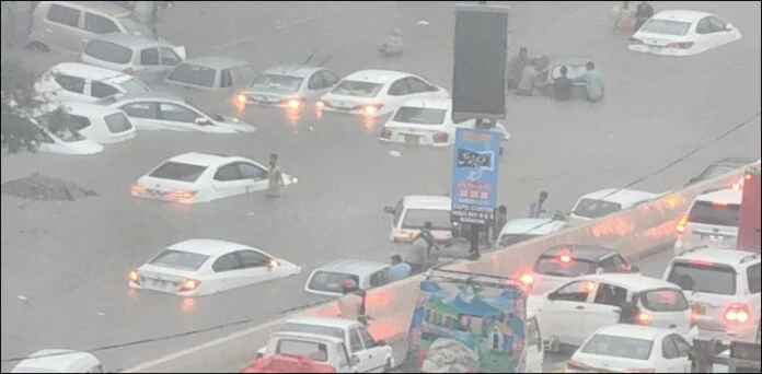 Karachi floods, Pakistan floods, abandoned vehicles