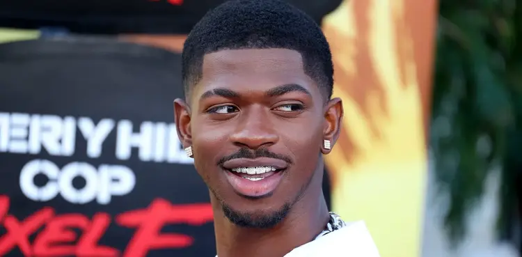 Lil Nas X shares first post after brief time in jail