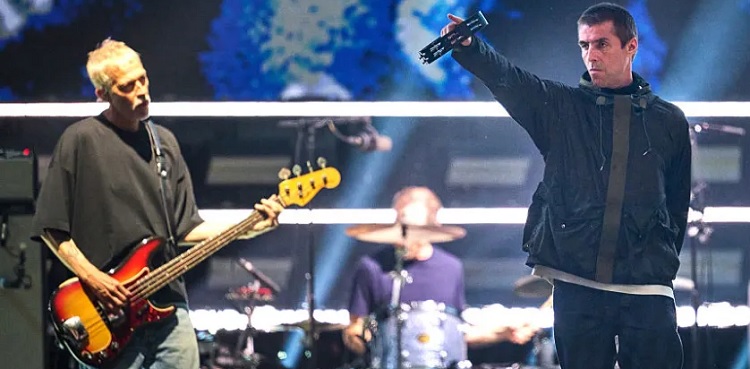 Oasis concert in London turned tragic as a man died after fall