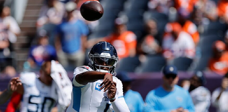 Despite mistakes, Broncos spoil Cam Ward's debut with Titans