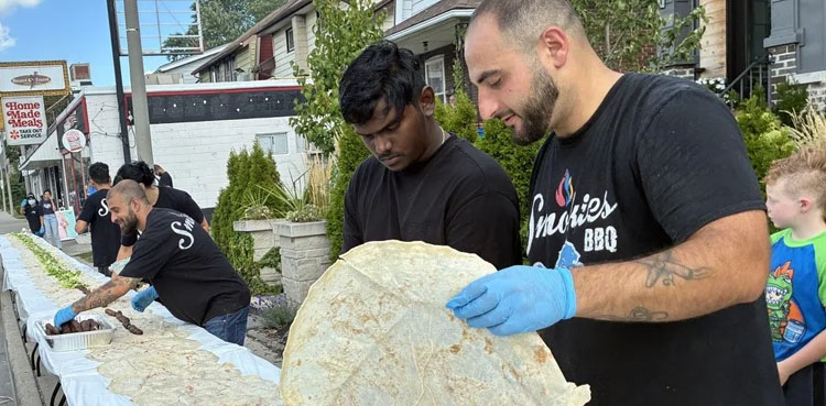 Ontario eatery sets 81-foot kebab wrap record attempt