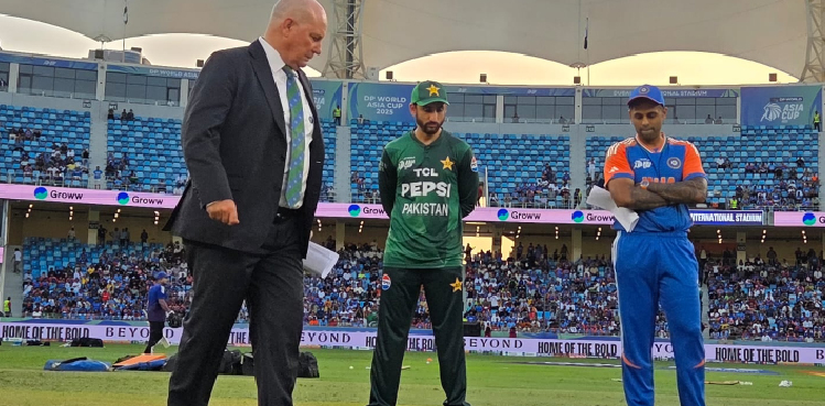 Asia Cup 2025: Pakistan opt to bat against India